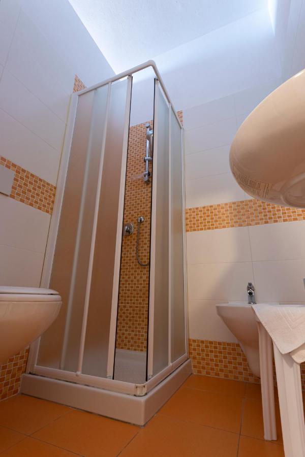 Hotel Baden Baden Rimini Buitenkant foto