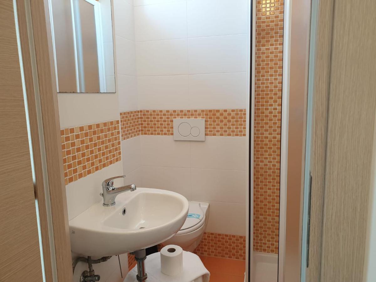 Hotel Baden Baden Rimini Buitenkant foto